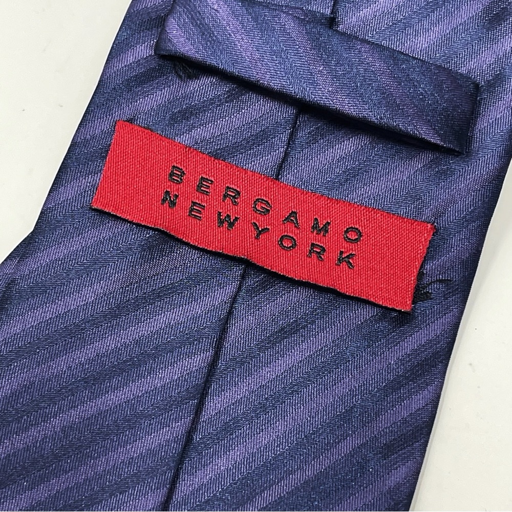 Bergamo New York Men's Formal Striped Necktie Navy Blue Neck Tie Textured Satin - Picture 5 of 9